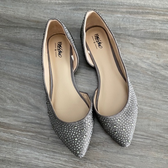 Mossimo Supply Co. Shoes - Mossimo Women’s Rinestone Gray Flats